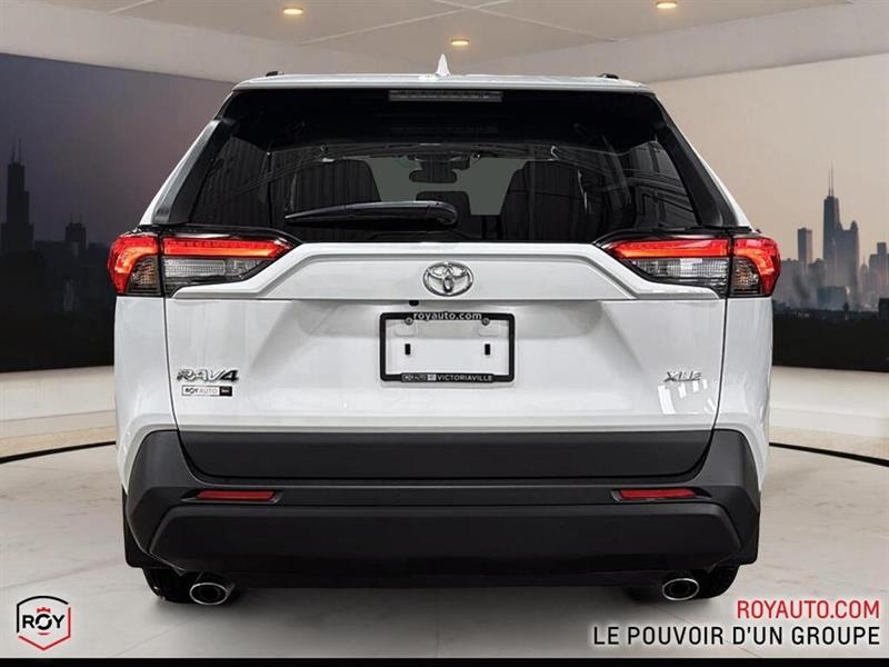 toyota RAV4 2021 - 4