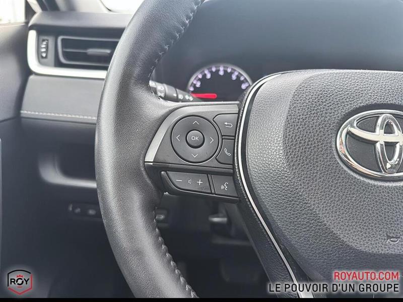 toyota RAV4 2019 - 11