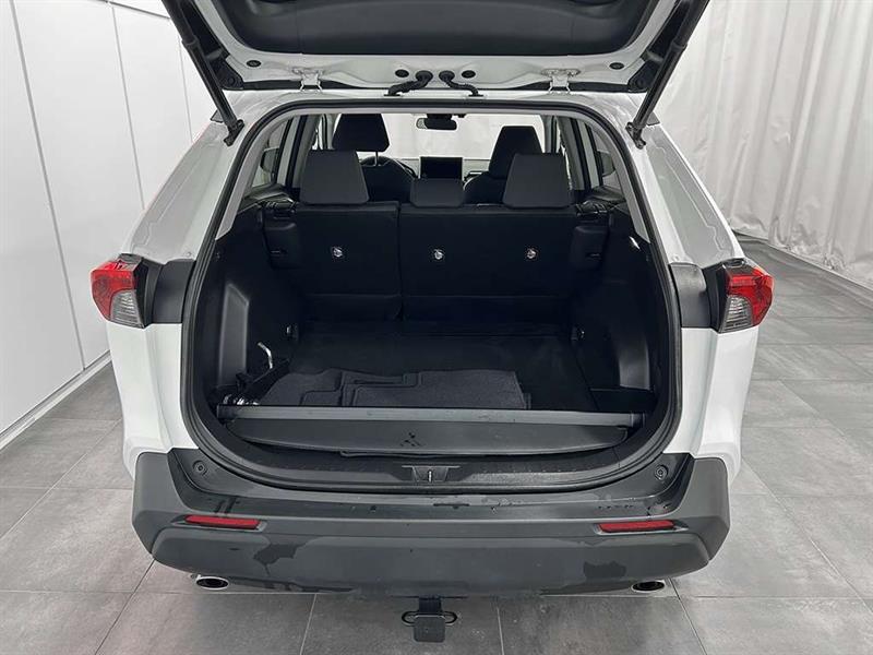 toyota RAV4 2023 - 8