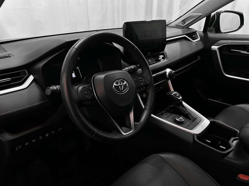 toyota RAV4 2023 - 11