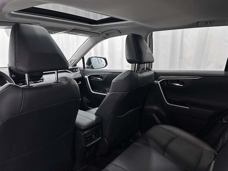 toyota RAV4 2023 - 26