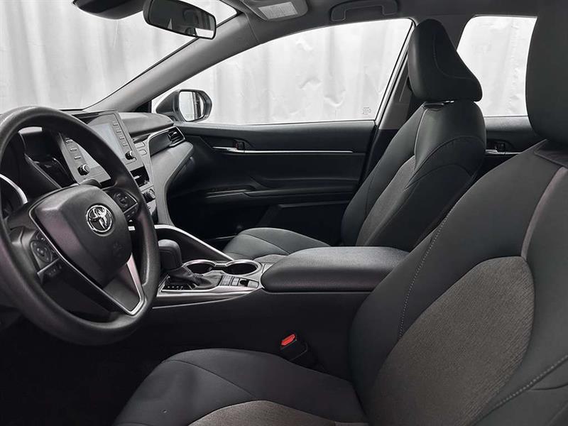 toyota Camry 2023 - 21