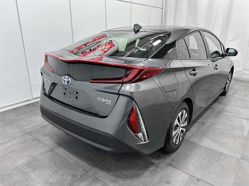 toyota Prius Prime 2022 - 9