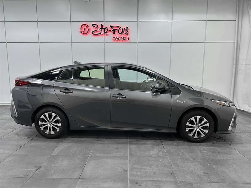 toyota Prius Prime 2022 - 10