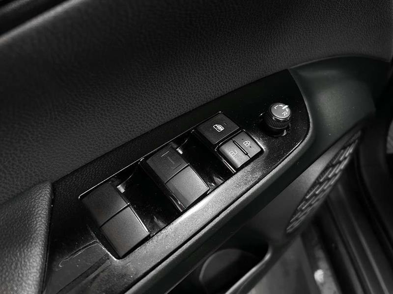 toyota Prius Prime 2022 - 13