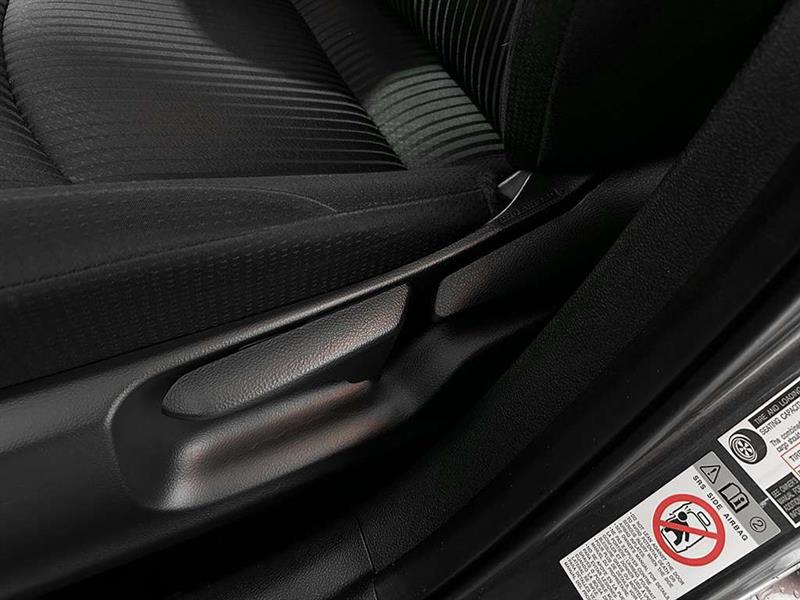 toyota Prius Prime 2022 - 14