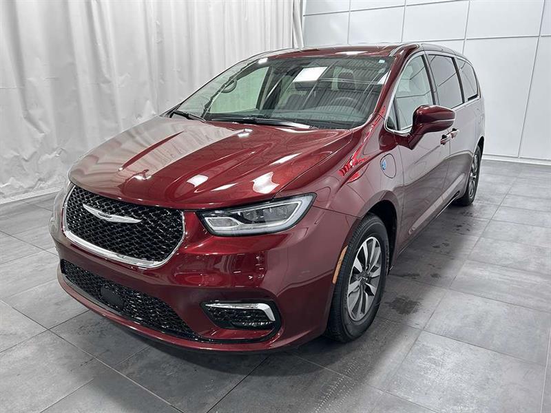 chrysler Pacifica 2022 - 3