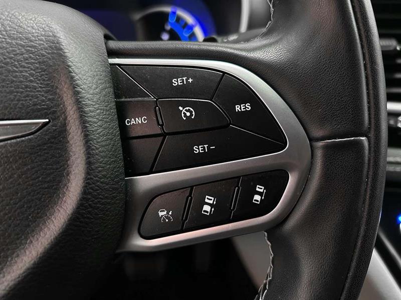 chrysler Pacifica 2022 - 15