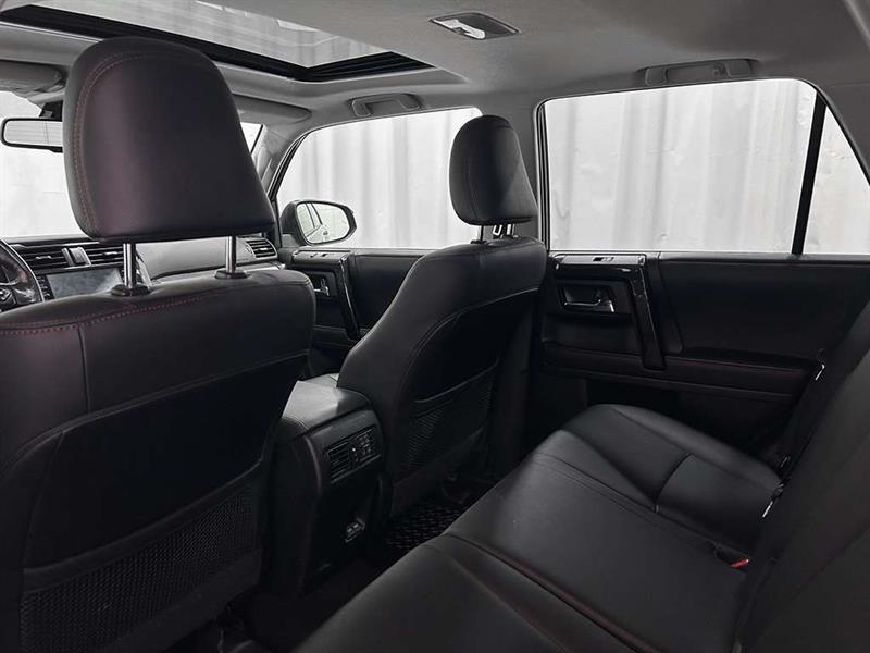 toyota 4Runner 2023 - 25