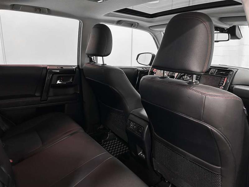 toyota 4Runner 2023 - 27