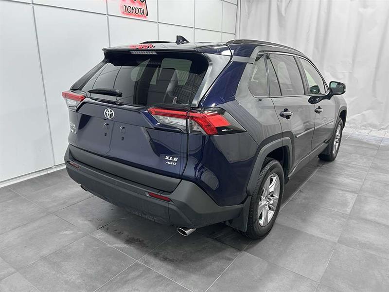 toyota RAV4 2022 - 9