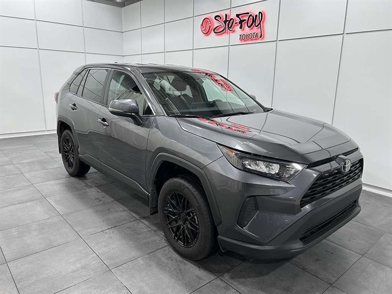 toyota RAV4 2024