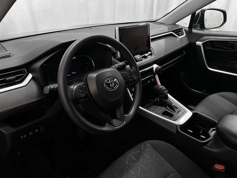 toyota RAV4 2024 - 11