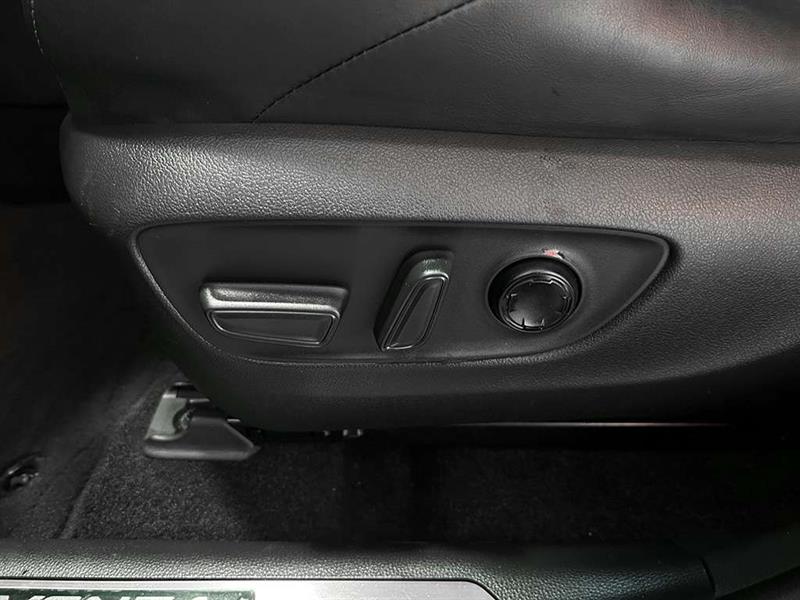 toyota Venza 2022 - 12