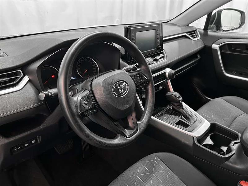 toyota RAV4 2020 - 11