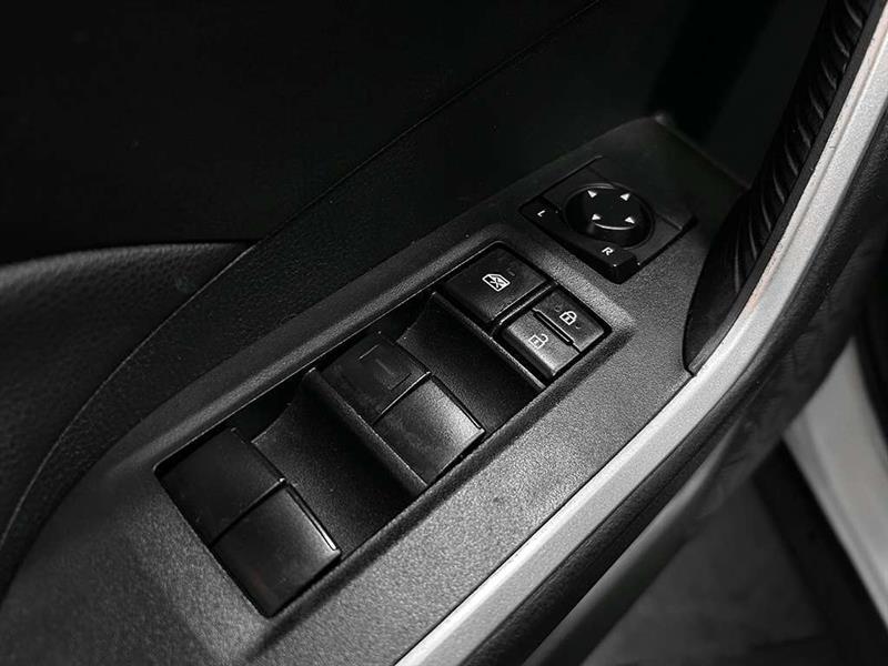 toyota RAV4 2020 - 12