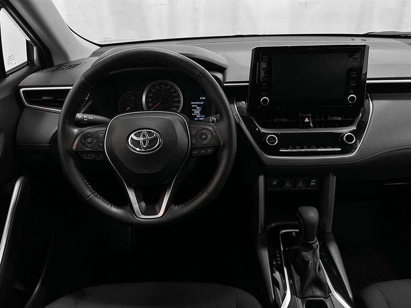 toyota Corolla Cross 2022 - 26