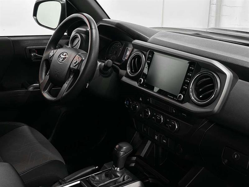 toyota Tacoma 2023 - 27