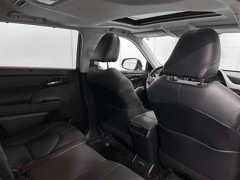 toyota Highlander 2021 - 26