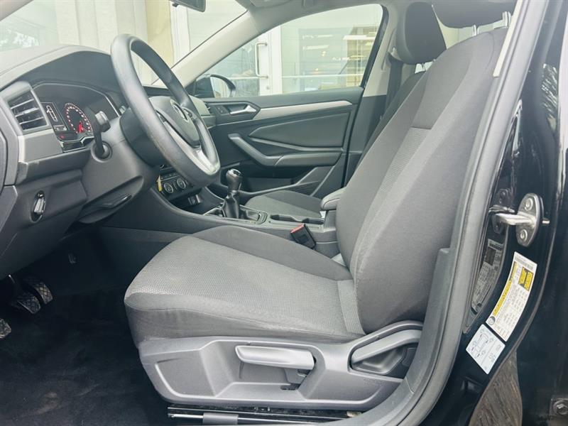 volkswagen Jetta 2019 - 8