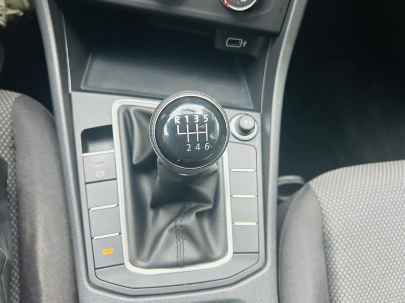 volkswagen Jetta 2019 - 9