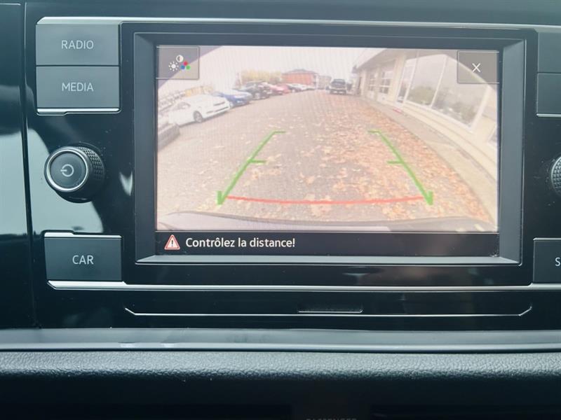 volkswagen Jetta 2019 - 11