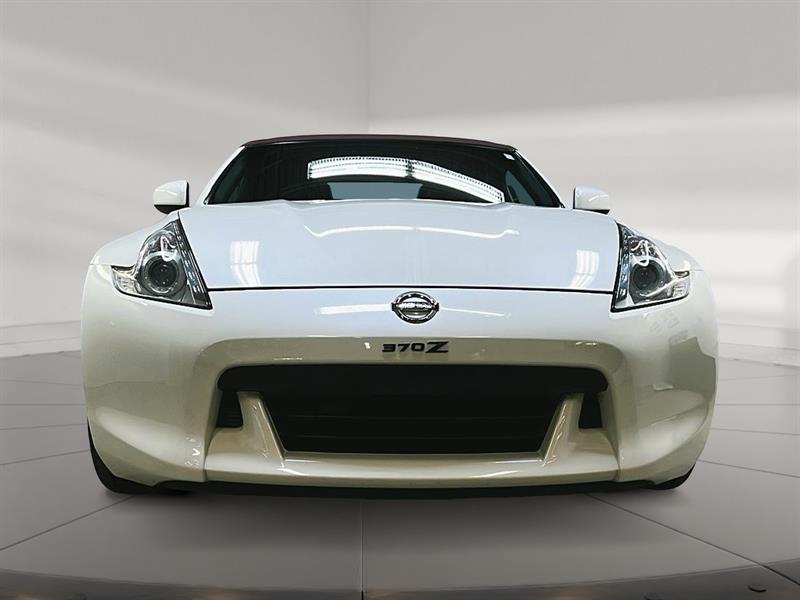 nissan 370Z 2010 - 3