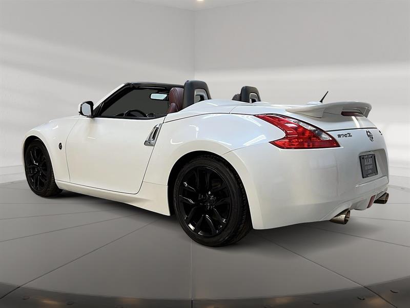 nissan 370Z 2010 - 9