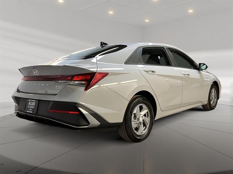 hyundai Elantra 2025 - 4