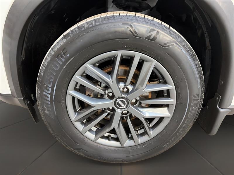 nissan Rogue 2022 - 25