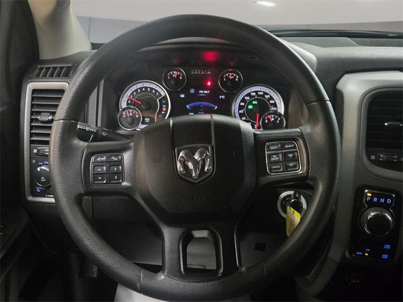 ram 1500 Classic 2023 - 12