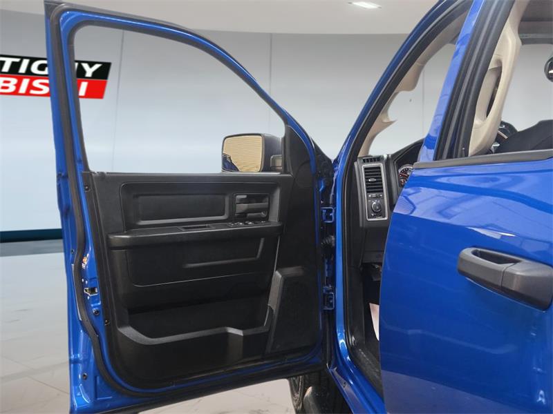 ram 1500 Classic 2023 - 13