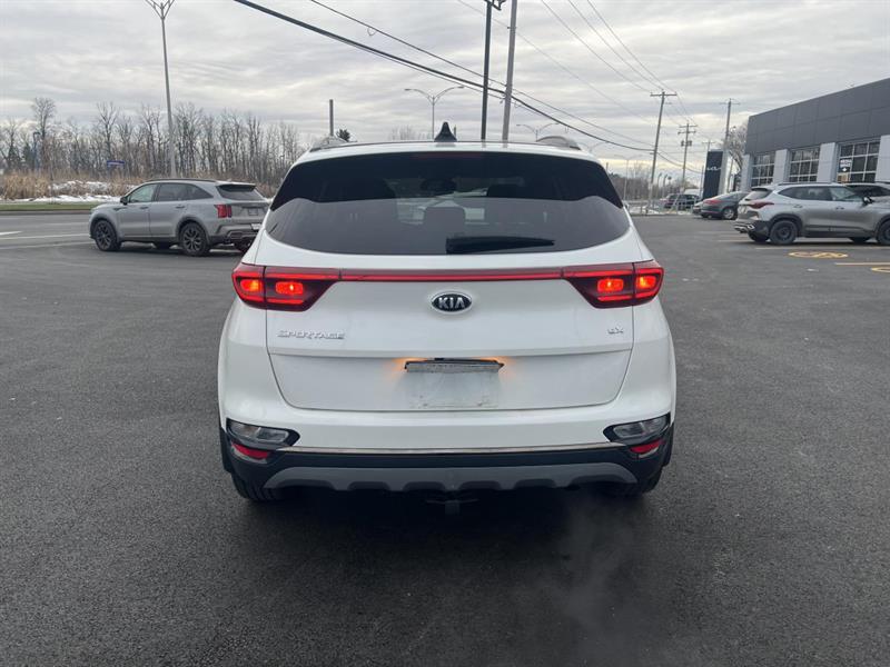 kia Sportage 2022 - 16