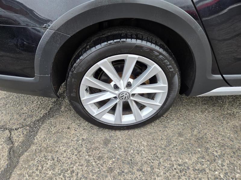 volkswagen Golf Alltrack 2017 - 8