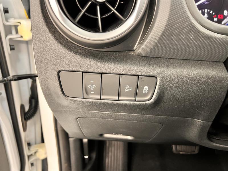 hyundai Kona 2022 - 29