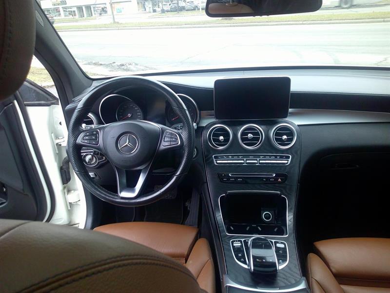 mercedes-benz GLC 2019 - 11