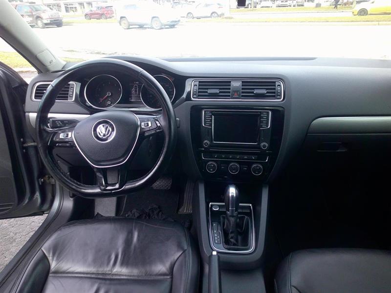 volkswagen Jetta 2017 - 11