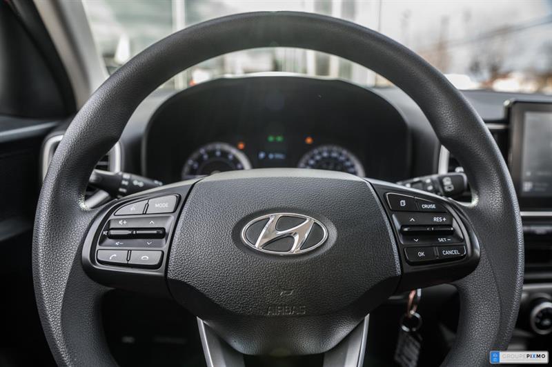 hyundai Venue 2022 - 16