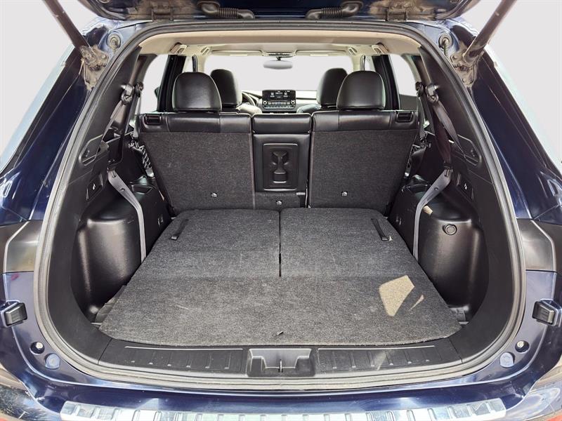 mitsubishi Outlander 2023 - 11