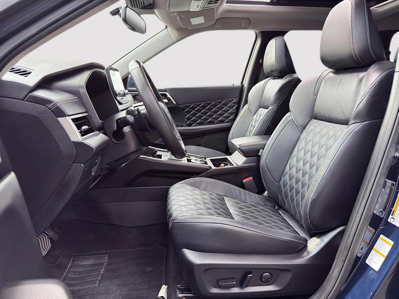 mitsubishi Outlander 2023 - 21