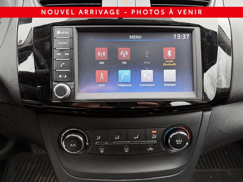 nissan Sentra 2019 - 14