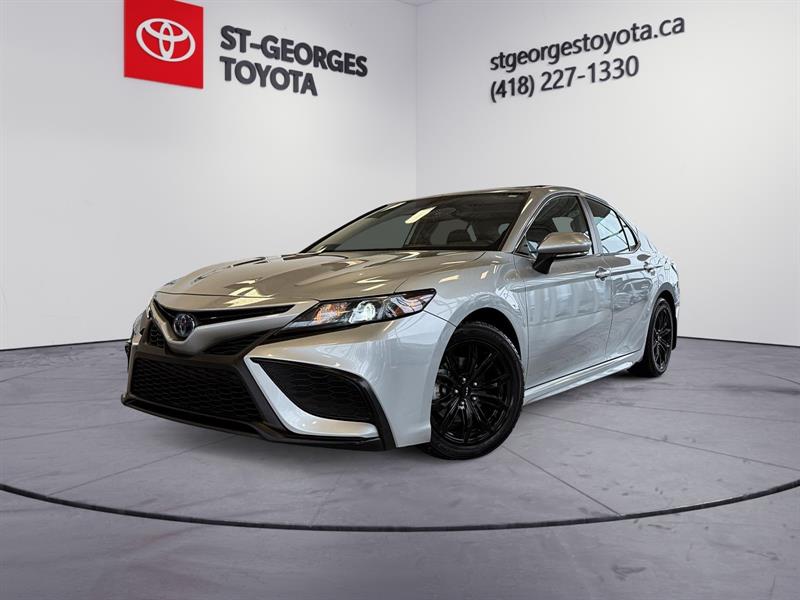 toyota Camry Hybrid 2022