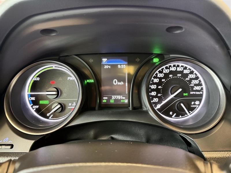 toyota Camry Hybrid 2022 - 3
