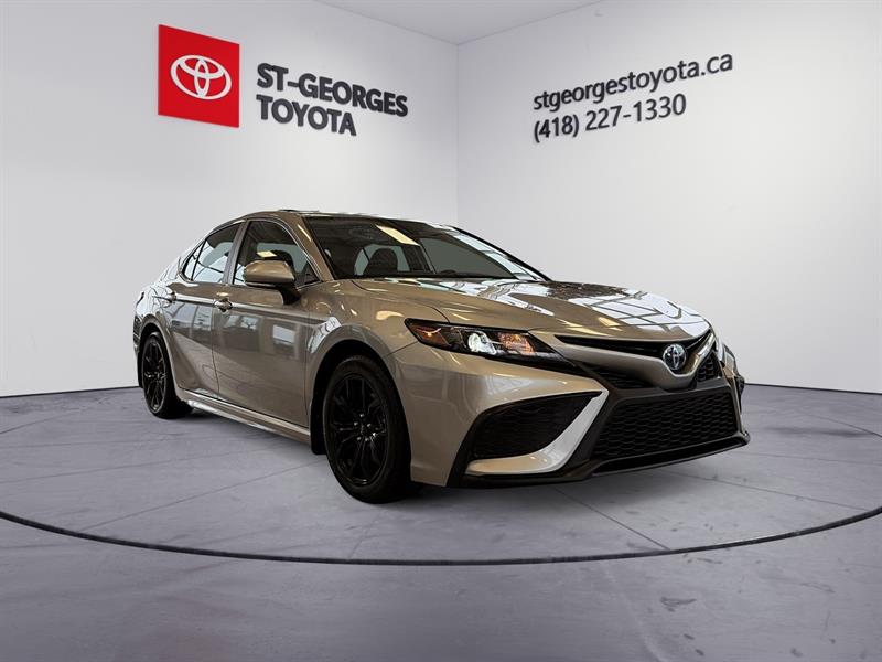 toyota Camry Hybrid 2022 - 11