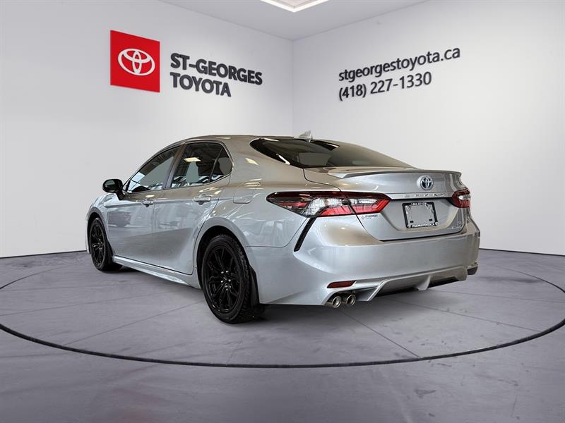 toyota Camry Hybrid 2022 - 15