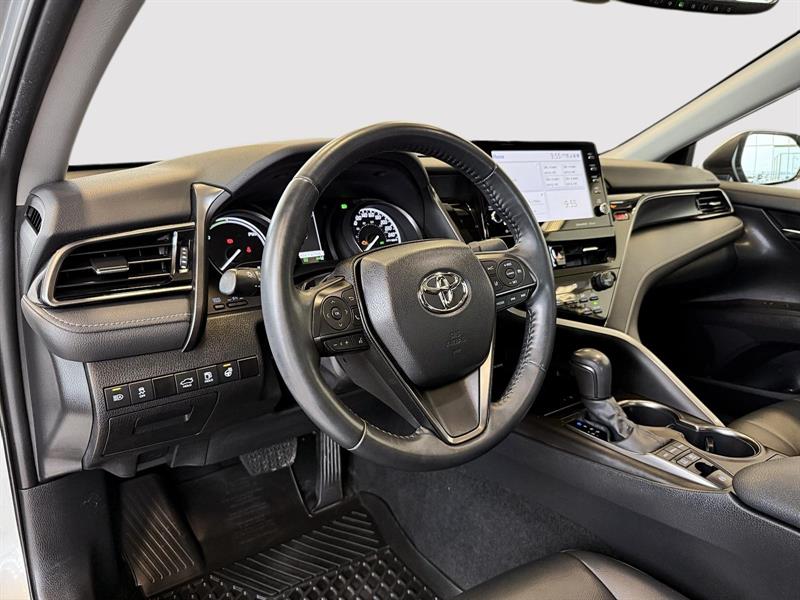 toyota Camry Hybrid 2022 - 24