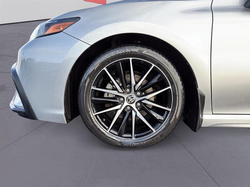 toyota Camry Hybrid 2022 - 36