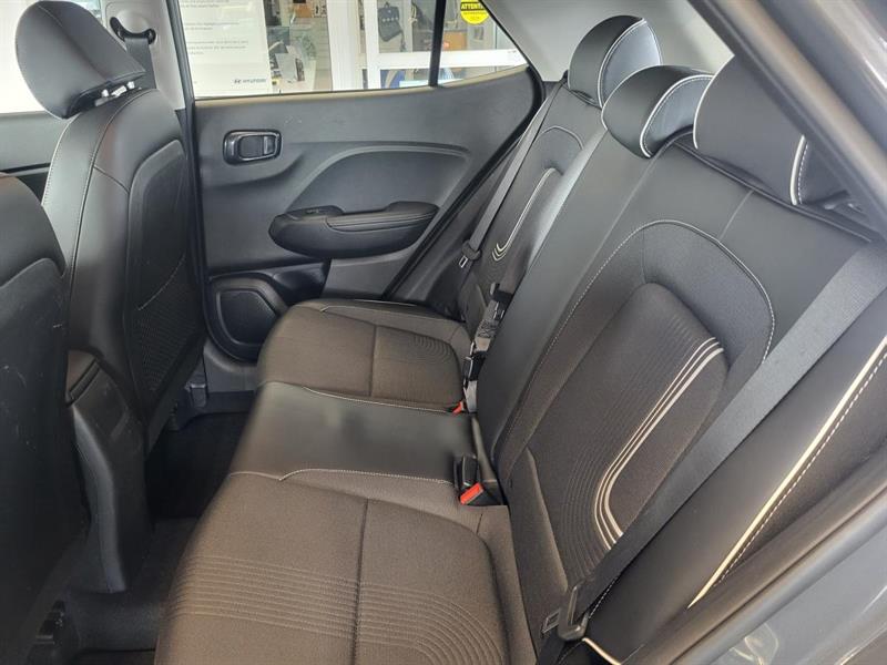 hyundai Venue 2023 - 17