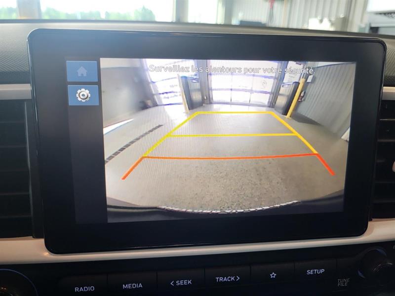 hyundai Venue 2023 - 21