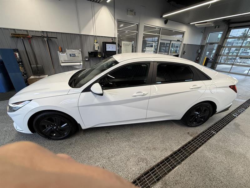 hyundai Elantra hybride 2022 - 9